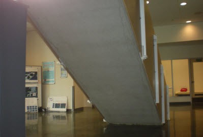 Open staircase without a barrier underneath